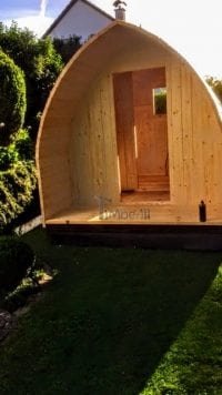 "Zrób to sam" - Budowa sauny Igloo (montaż drzwi wejściowych)